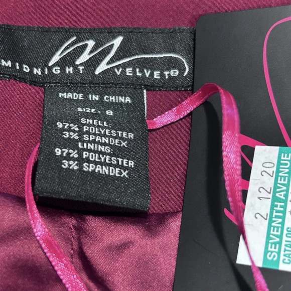 Midnight Velvet Cutwork Fall Burgundy Desk to  Dinner Office Power Skirt Suit - Picture 14 of 15